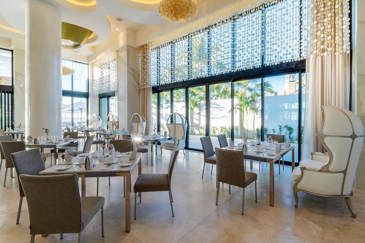 dining experience at Blanca Blue Restaurant in Cabo