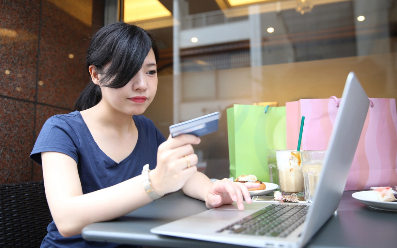 The Ultimate Guide to Cyber Week Travel Deals 2025
